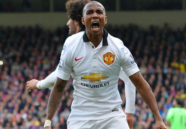 ashleyyoung-cropped_f2seqiyhvrgo1ku3ebvf8kabj.jpg