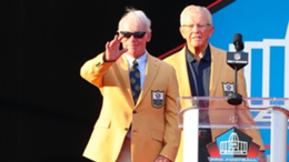 Bobby Beathard was inducted into the Pro Football Hall of Fame in 2018
