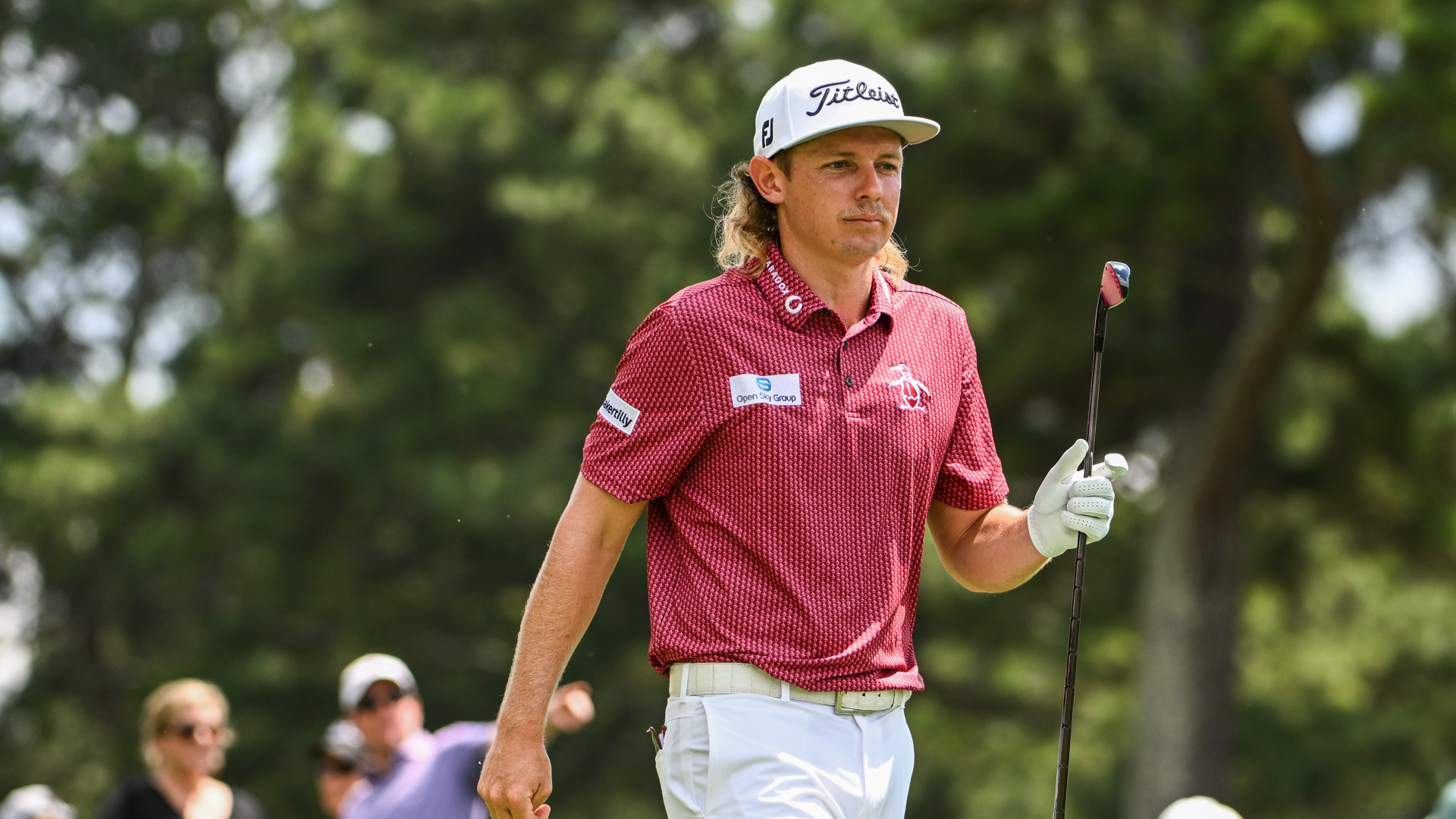 Cameron Smith signs with LIV Golf