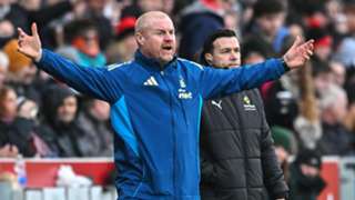 Dyche: Forest 'looking at options in various positions' before transfer window closes