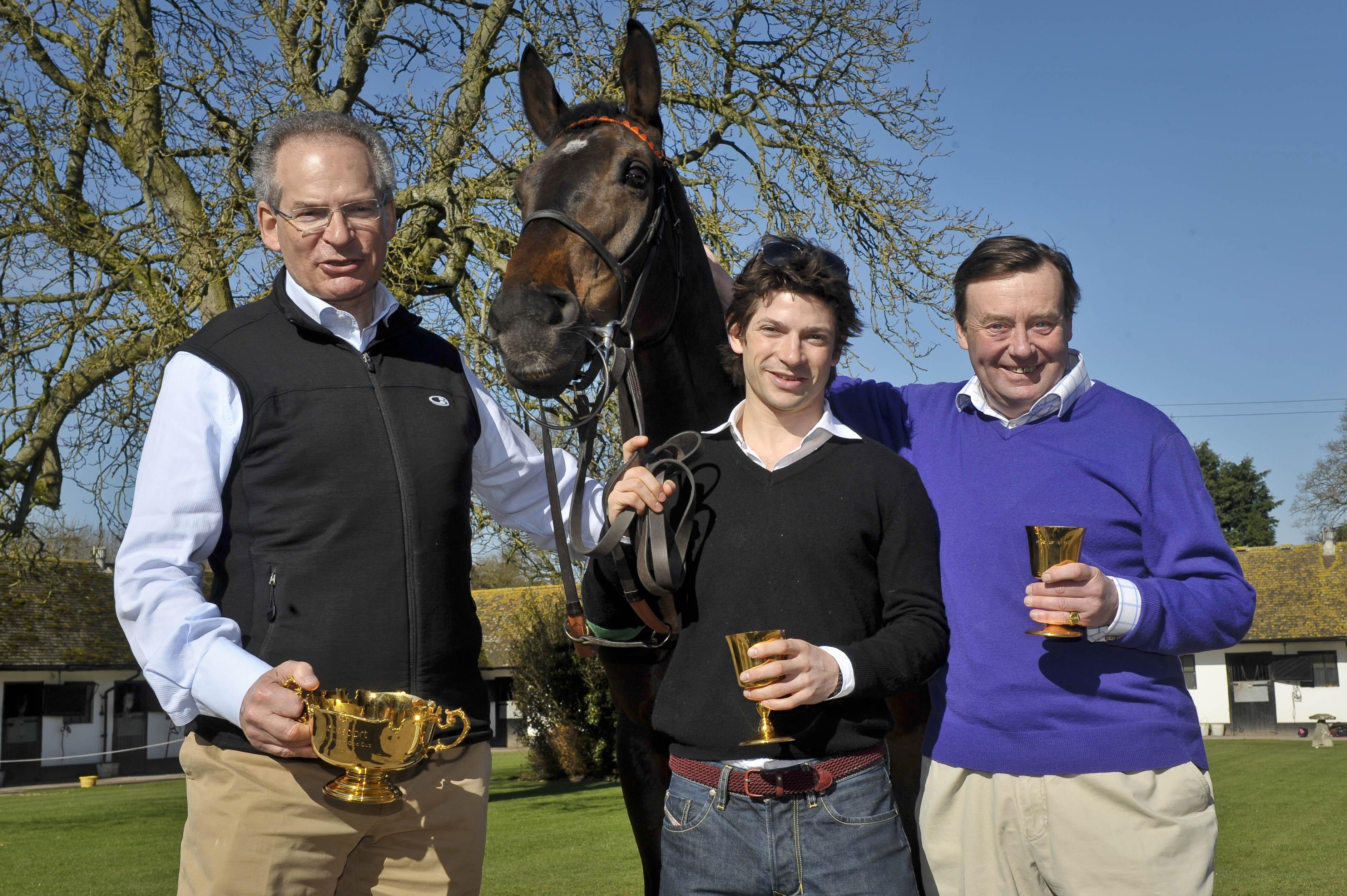 Long Run with Nicky Henderson and both Robert (left) and Sam (centre) Waley-Cohen