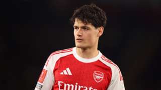 Norgaard urges Arsenal not to have 'heads down for too long'