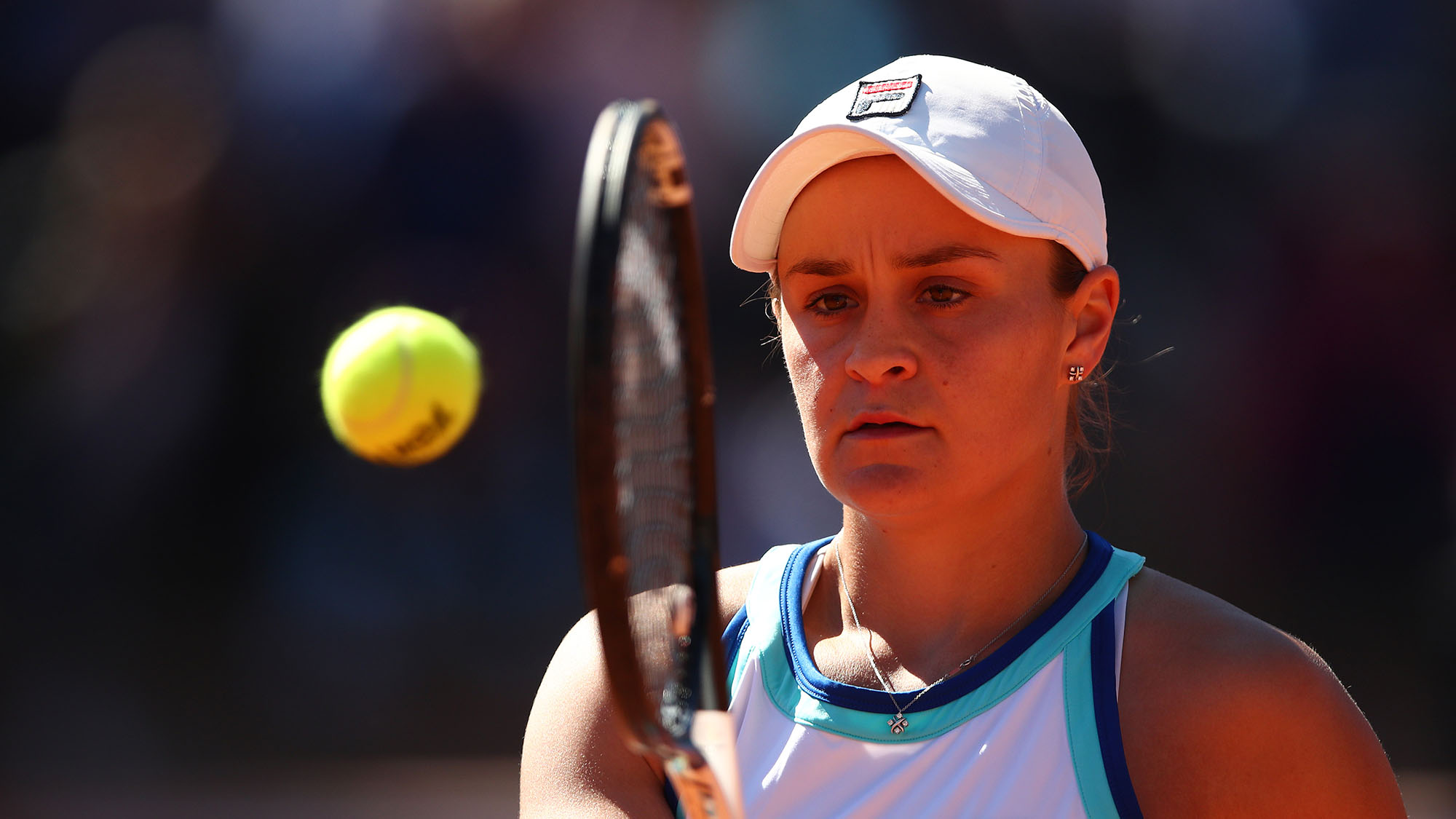 What is the title of this picture ? Ash Barty knocked out of Rogers Cup by Sofia Kenin in second round