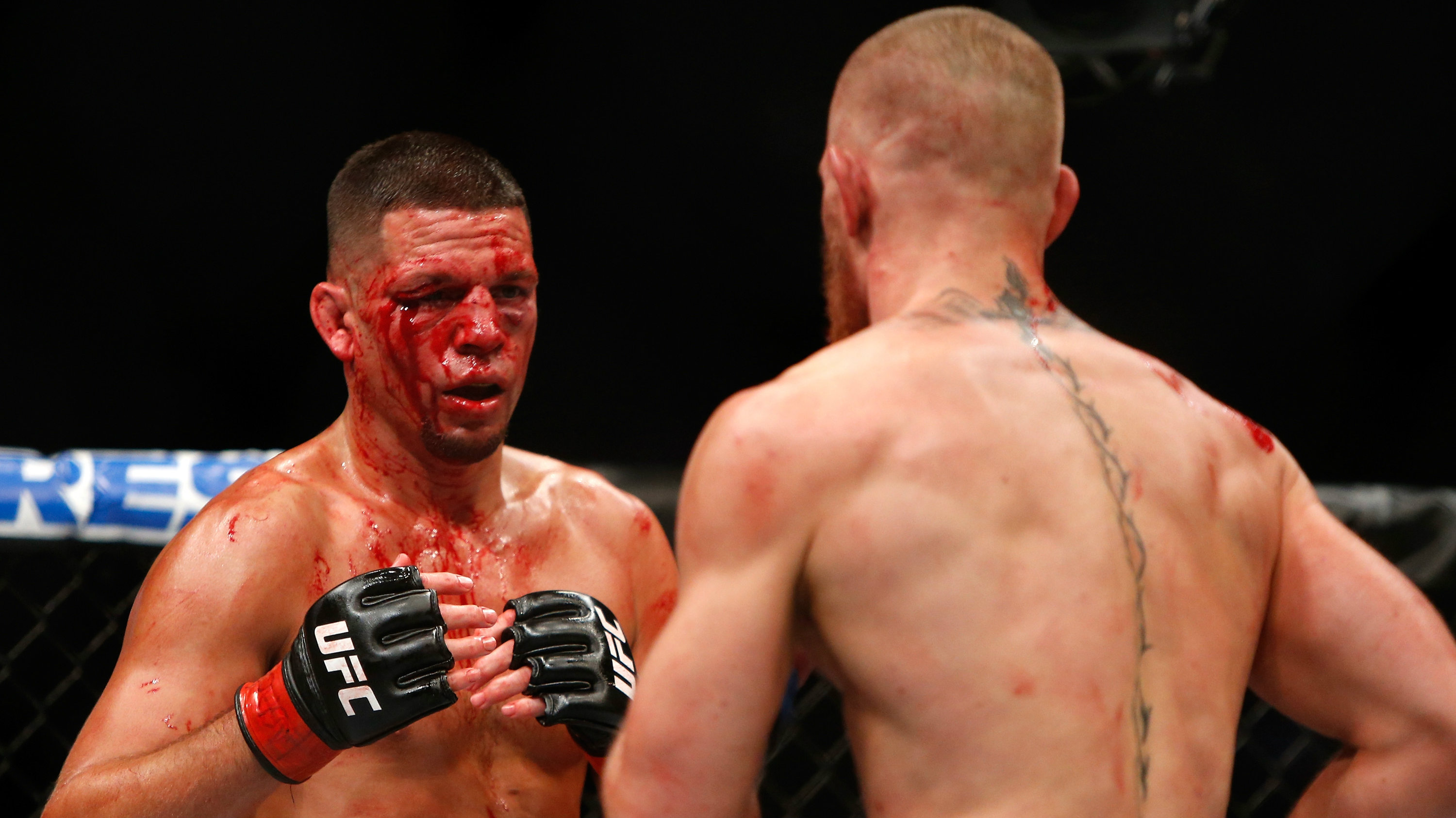 Nate Diaz's incredible mid-fight sledge | Sporting News