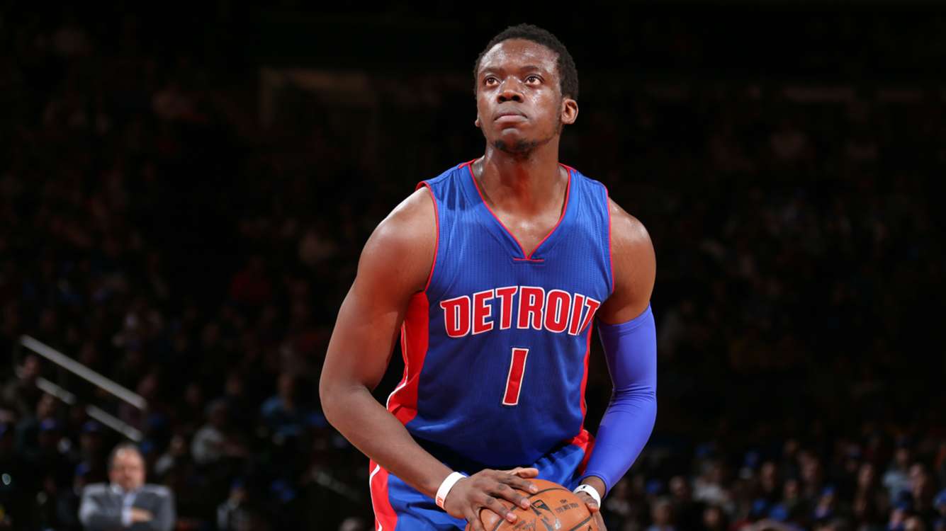report: reggie jackson stays in detroit