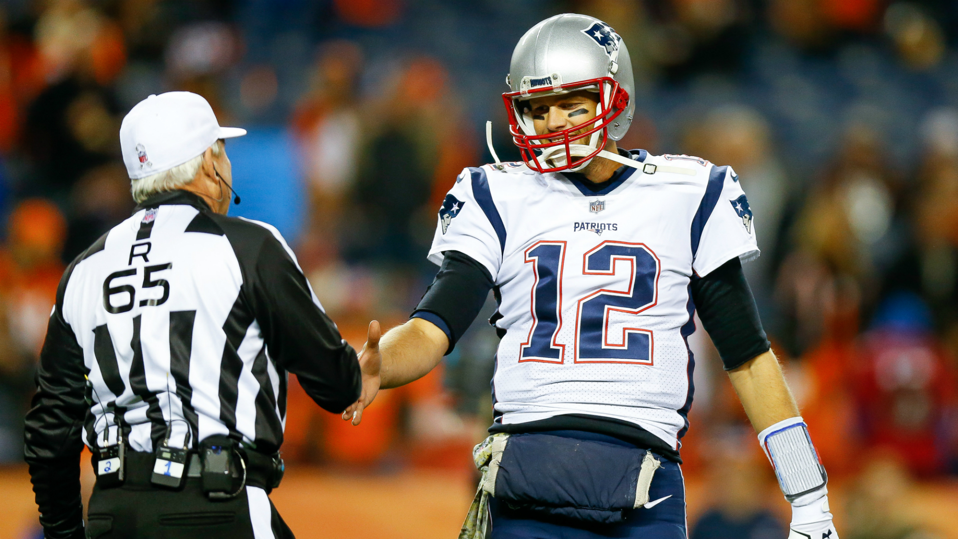 An official did not celebrate a touchdown with the Patriots | NFL ...