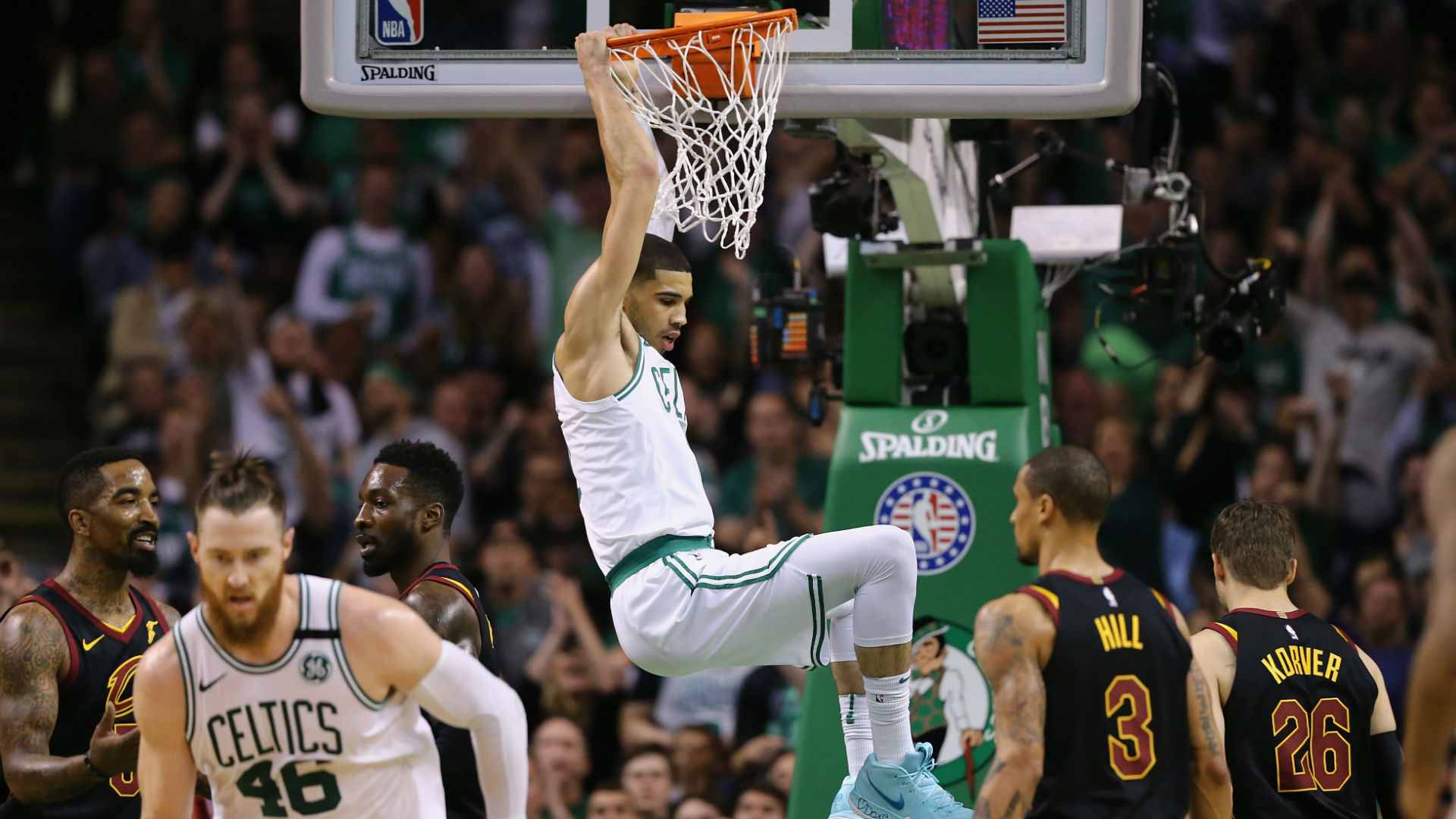 Celtics' Jayson Tatum throws down huge dunk on LeBron James in Game 7 | Sporting News Canada