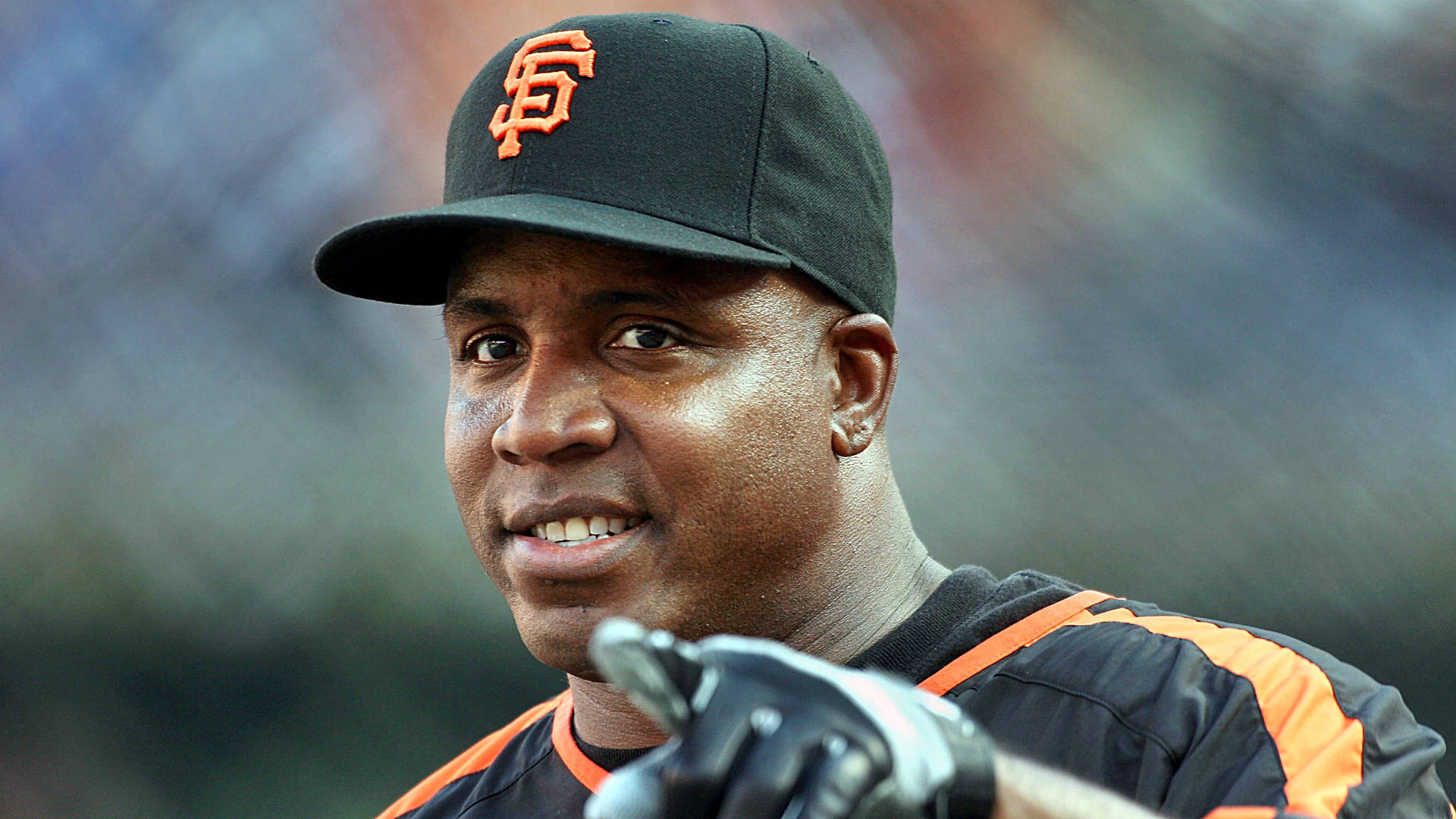 Watch Barry Bonds hit a homer off a Japanese guy pitching 