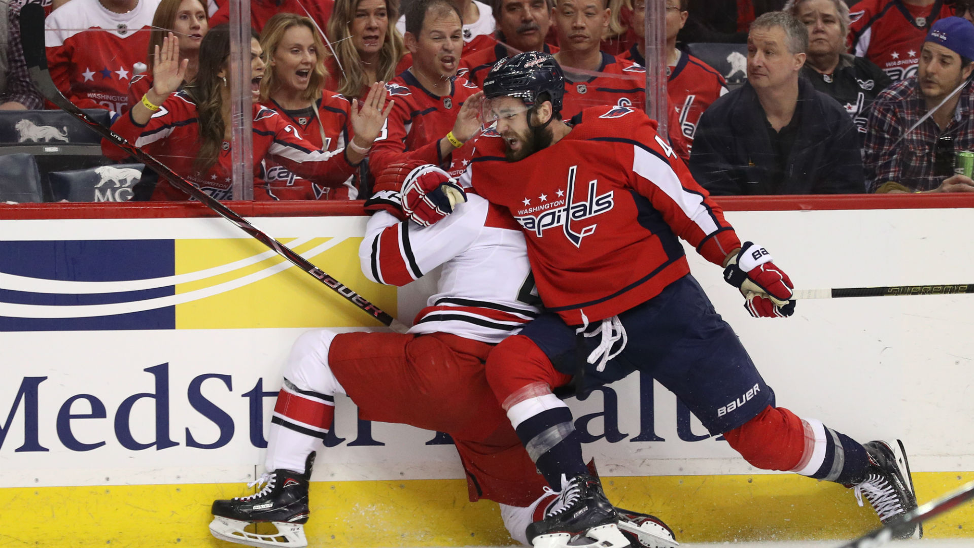 NHL playoffs 2019: Tom Wilson delivers questionable hit in Capitals' Game 5 blowout win