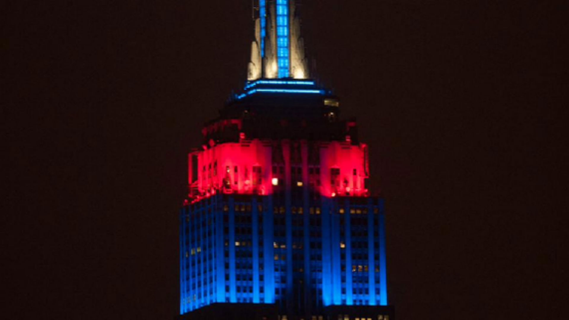 Empire State Building slaps New Yorkers in face shines Patriots Empire State Building slaps New Yorkers in face shines Patriots