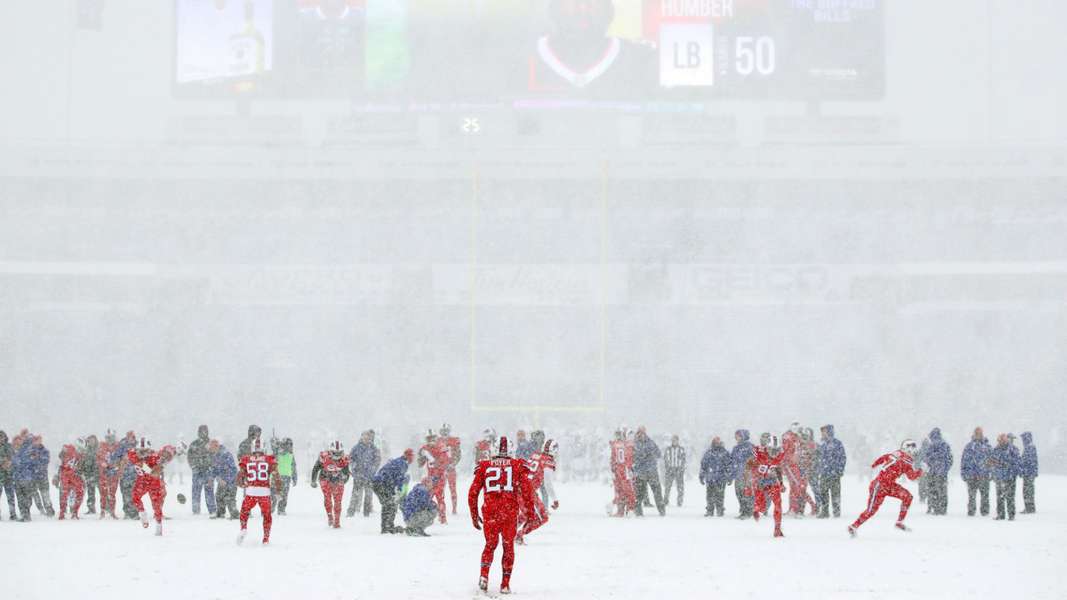 NGT: Who here watched the Fog Bowl? | Big Blue Interactive