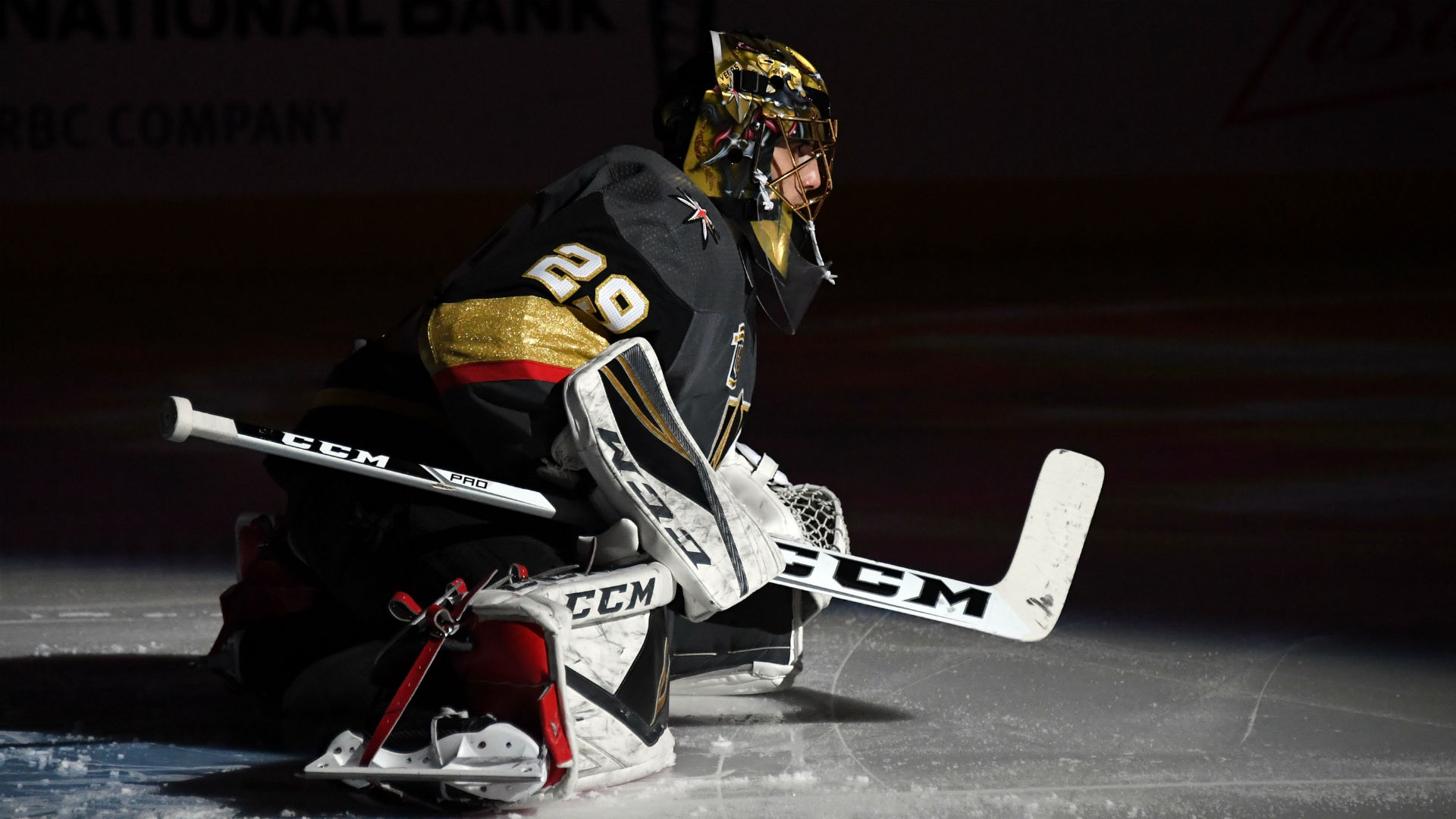 Fleury earns 390th career win, passes Hasek on alltime list, as Golden