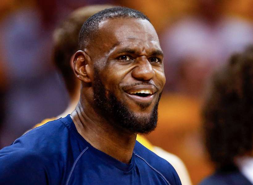 LeBron James' receding hairline: A photo timeline | Sporting News