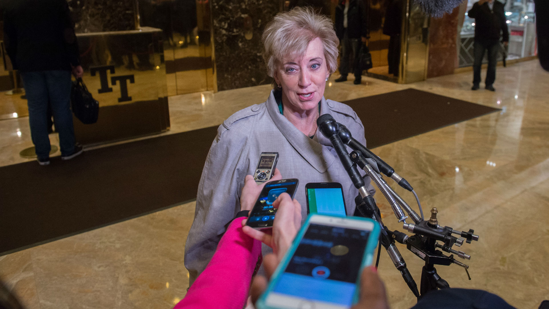 Getting a grip: Titles change hands and Linda McMahon finds a new job ...