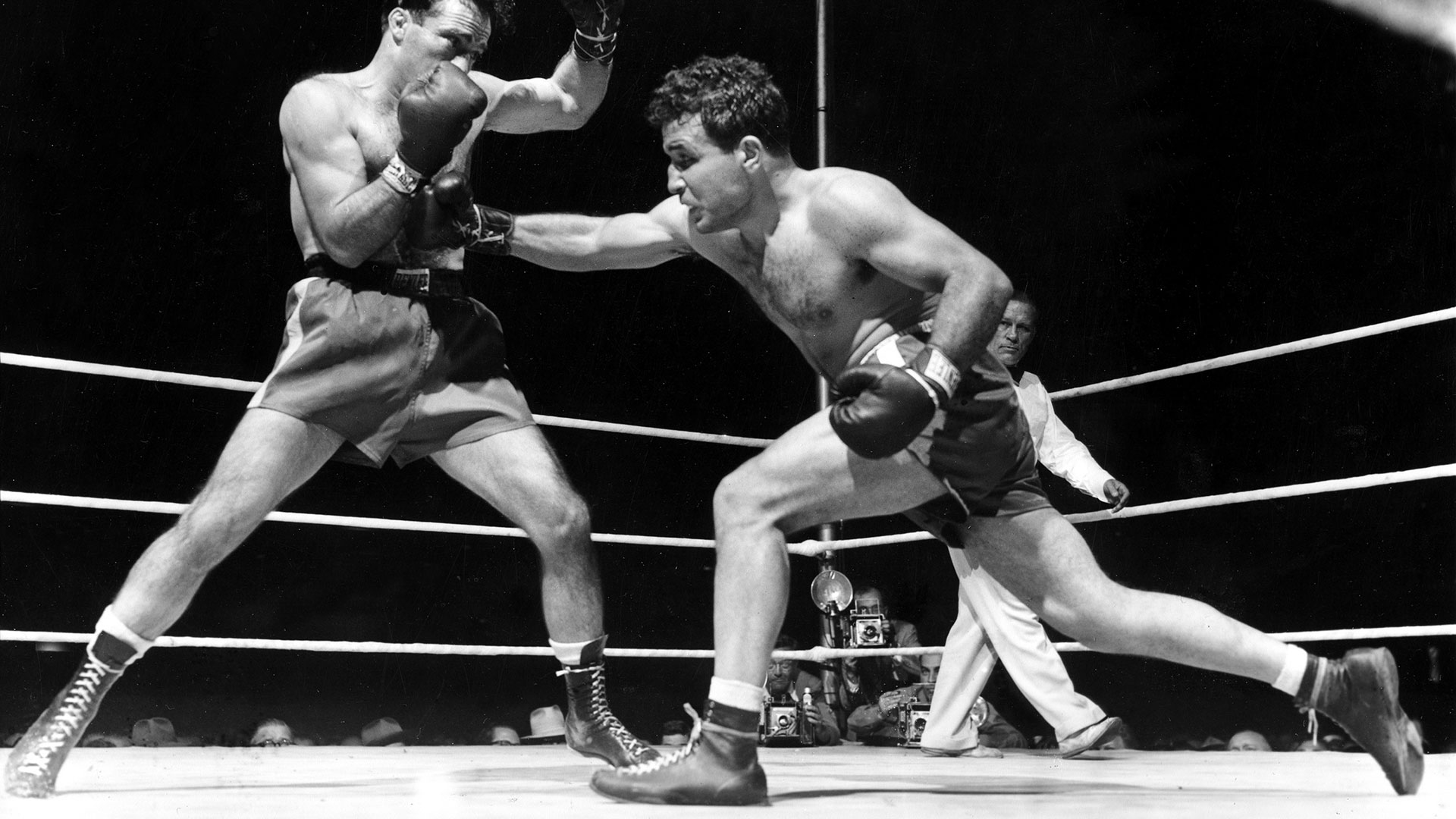 Classic photos of Jake LaMotta | Sporting News