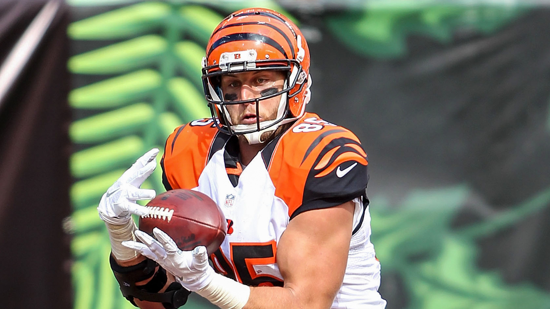 Tyler Eifert's target for Bengals return is disappointing but necessary ...