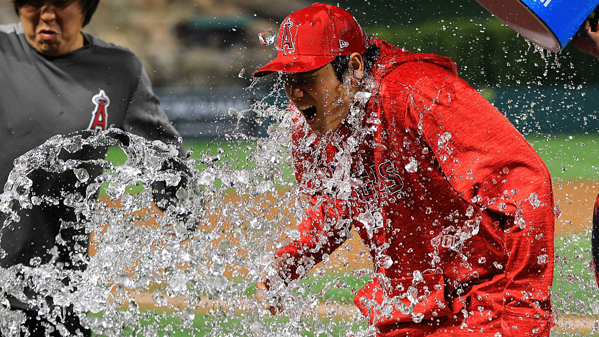 Shohei-Ohtani-dunk-040418-Getty-FTR.jpg