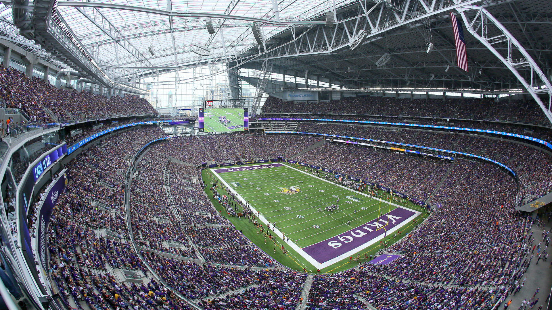 Vikings-stadium-082817-Getty-FTR.jpg