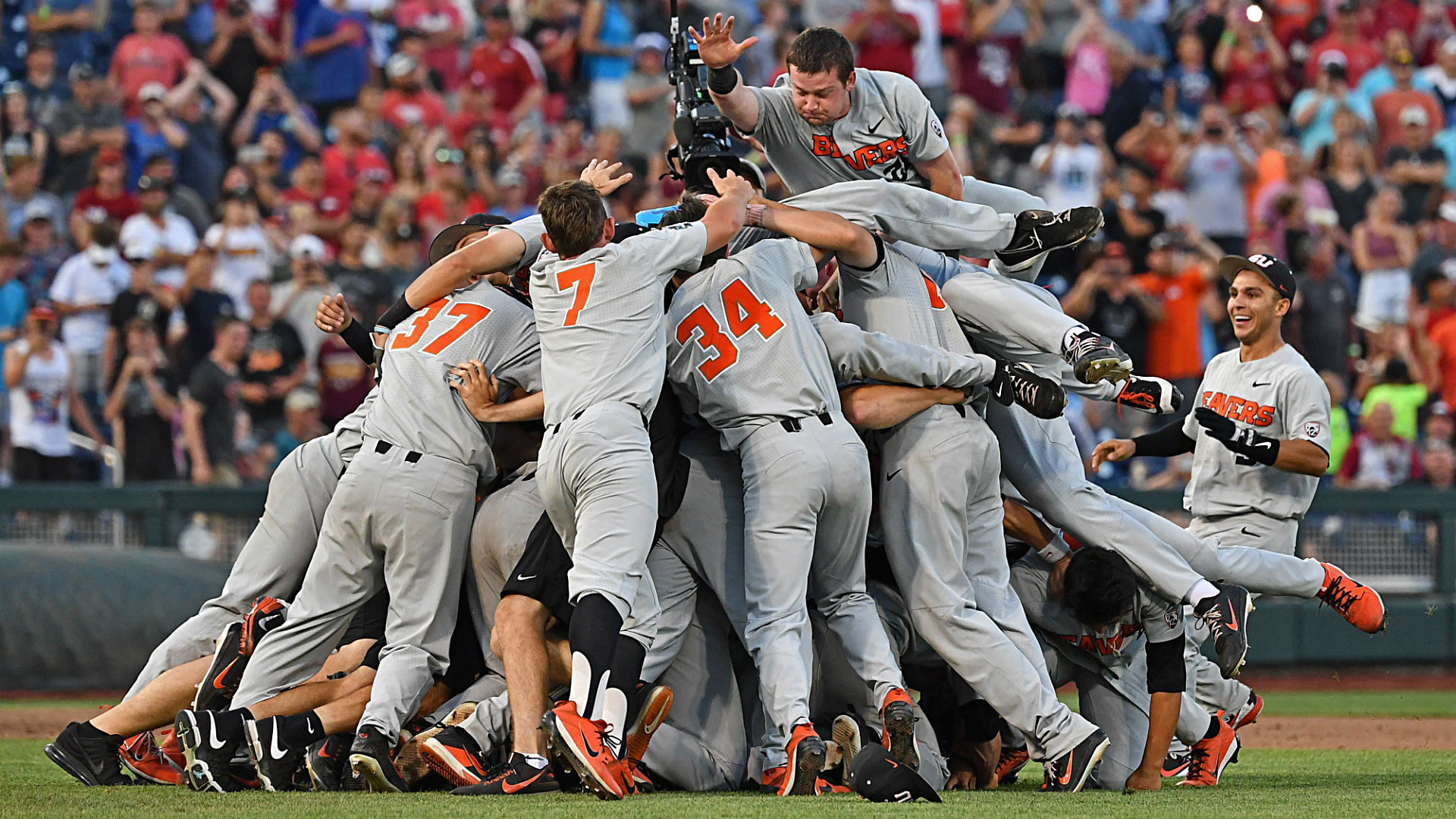 college world series 2018 results oregon state kevin abel shut out