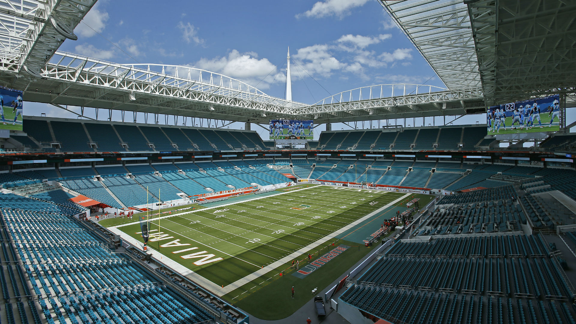 Dolphins-stadium-082817-Getty-FTR.jpg