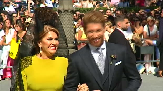 Real Madrid Sergio Ramos s\u0027est marié devant un parterre de stars