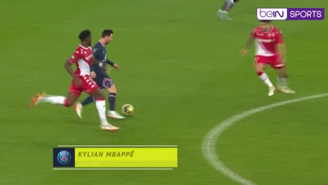 Thumbnail for article: Niet te stoppen: Mbappé steelt de show bij nieuwe zege PSG