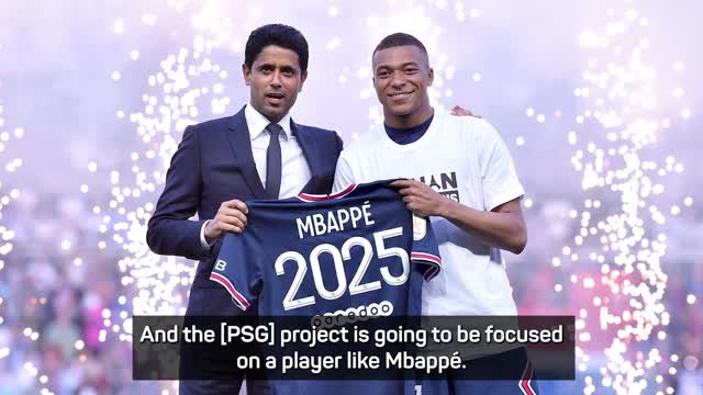 Thumbnail for article: Legendes reageren langer PSG-verblijf Mbappé: "Ongelooflijk. Wat een nieuws"