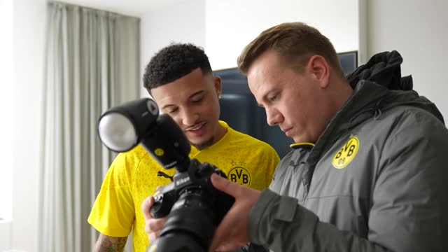 Thumbnail for article: Sancho legt terugkeer naar Dortmund uit: 'De man is eindelijk weer thuis'