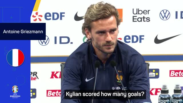 Griezmann weet niet hij hoort over Mbappé: "Hoeveel scoorde hij er?"