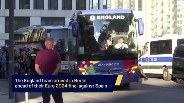 Het aftellen is begonnen: Engeland en Spanje arriveren in Berlijn voor EK-finale