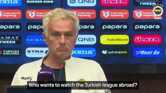 Mourinho wijst naar Eredivisie tijdens tirade over Turks voetbal: 'Het stinkt'