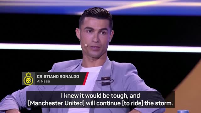 De beelden: Cristiano Ronaldo verdedigt Ten Hag en Amorim op indirecte wijze